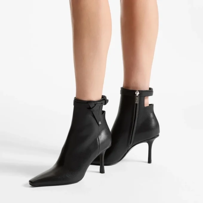 Botines Camie 85 en piel de cabrito brillante negra