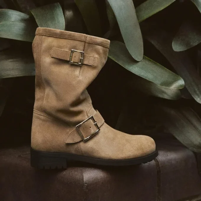 Botines de media caña de ante de terciopelo color toffee estilo Biker