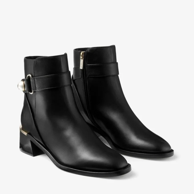 Botines Noor 45 de piel negra Botines Noor 45 de piel negra