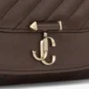 Cartera Curve con cadena de cuero Biker acolchado color chocolate