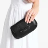 Cartera tipo barra con cadena Bolso bandolera de cuero negro estilo Biker Cartera tipo barra con cadena Bolso bandolera de cuero negro estilo Biker