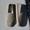 Espadrilles Shenton de ante de terciopelo color piedra Espadrilles Shenton de ante de terciopelo color piedra