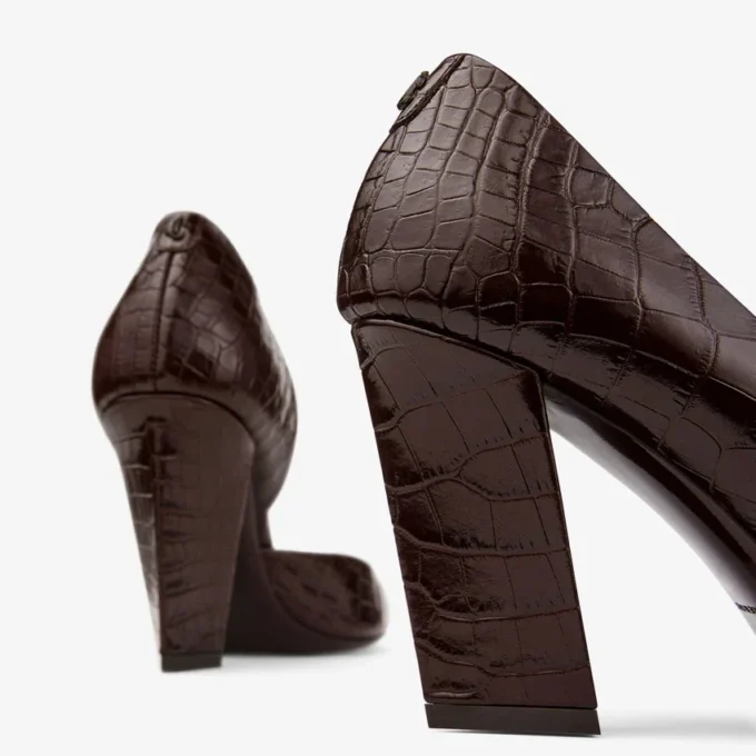 Farren 85 en piel con relieve de cocodrilo color chocolate Farren 85 en piel con relieve de cocodrilo color chocolate