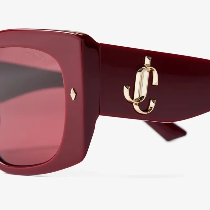 Gafas de sol Gabi con mariposa en color arándano y violeta oscuro Gafas de sol Gabi con mariposa en color arándano y violeta oscuro