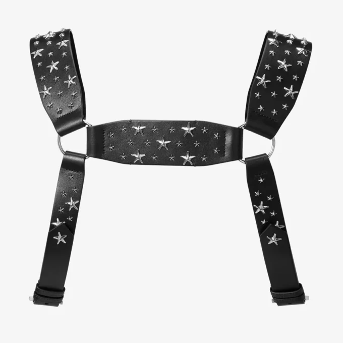 Jimmy Choo Noir Kei Ninomiya All Stars Harness Arnés de piel de becerro lisa negra con adornos metálicos de estrellas múltiples Jimmy Choo Noir Kei Ninomiya All Stars Harness Arnés de piel de becerro lisa negra con adornos metálicos de estrellas múltiples