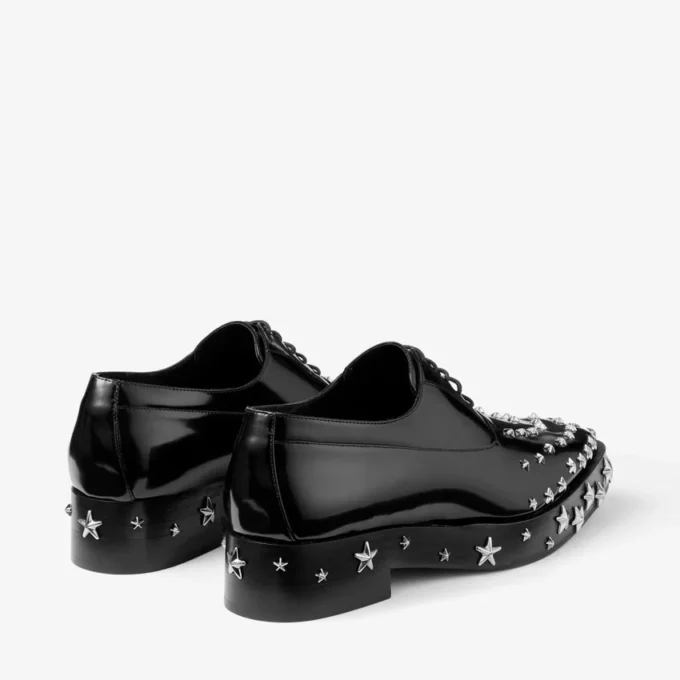 Jimmy Choo Noir Kei Ninomiya Star Shoe Zapatos negros de piel de becerro pulida con cordones y adornos de estrellas Jimmy Choo Noir Kei Ninomiya Star Shoe Zapatos negros de piel de becerro pulida con cordones y adornos de estrellas