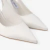 Love Sling Back 85: zapatos de satén marfil con talón abierto Love Sling Back 85: zapatos de satén marfil con talón abierto