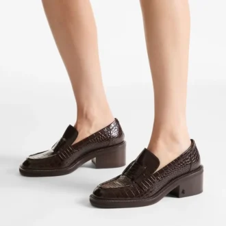 Mocasines Tylor 60 de piel con relieve de cocodrilo en color chocolate