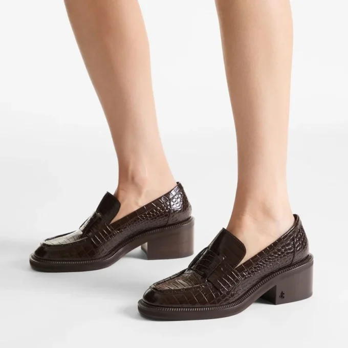 Mocasines Tylor 60 de piel con relieve de cocodrilo en color chocolate