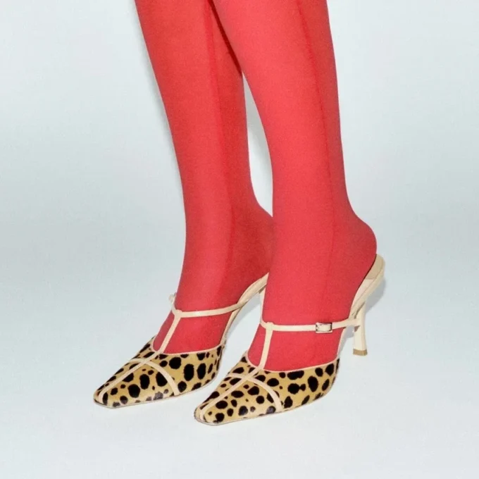 Mules Gloria 85 de piel de potro con estampado de leopardo natural Mules Gloria 85 de piel de potro con estampado de leopardo natural