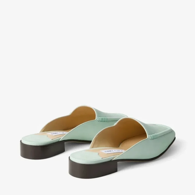 Mules Slide de piel nobuk color menta Mules Slide de piel nobuk color menta