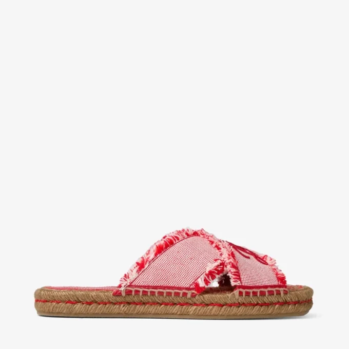 Sandalia Aciel plana de lona deshilachada con motas en rojo rubí Sandalia Aciel plana de lona deshilachada con motas en rojo rubí