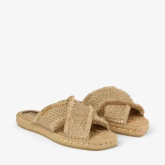 Sandalias Aciel Sandal Flat de tejido dorado