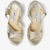 Sandalias de cuña Dellena 100 de piel napa color champán con hilo metálico