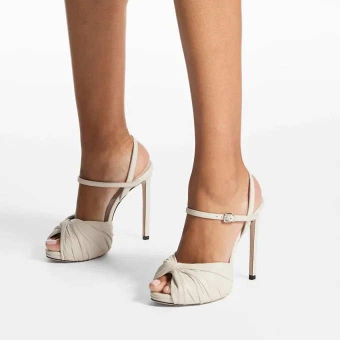 Sandalias Elly 120 Latte de piel de guante suave y napa brillante