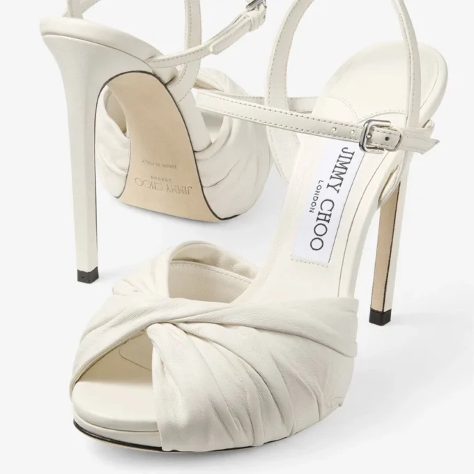 Sandalias Elly 120 Latte de piel de guante suave y napa brillante