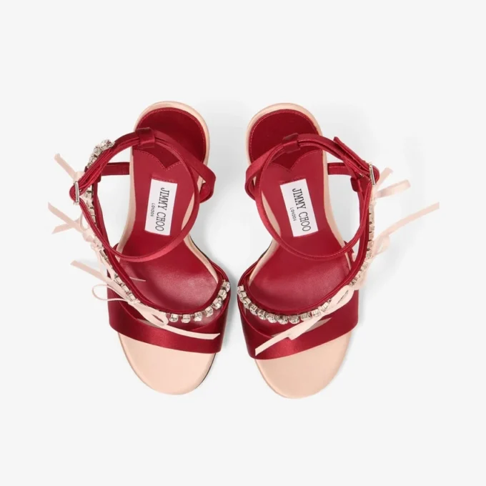 Sandalias Lula 100 de satén en color macaron y rojo rubí con lazos