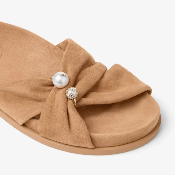 Sandalias planas de ante color toffee Rafi