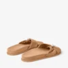Sandalias planas de ante color toffee Rafi