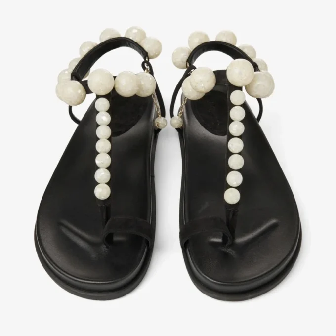Sandalias planas Miro de ante negro con esferas de nácar Sandalias planas Miro de ante negro con esferas de nácar