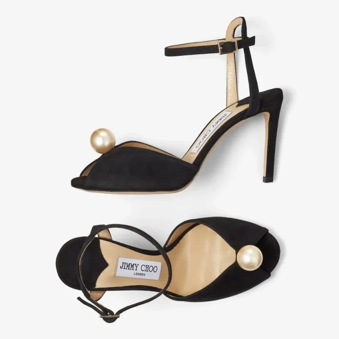 Sandalias Sacora 85 de ante negro con adorno de perlas Sandalias Sacora 85 de ante negro con adorno de perlas