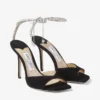 Sandalias Saeda 100 de ante negro con adorno de cristales