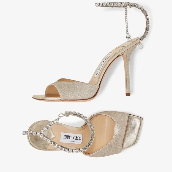Sandalias Saeda 100 Platinum Ice con purpurina mate y adornos de cristal Sandalias Saeda 100 Platinum Ice con purpurina mate y adornos de cristal