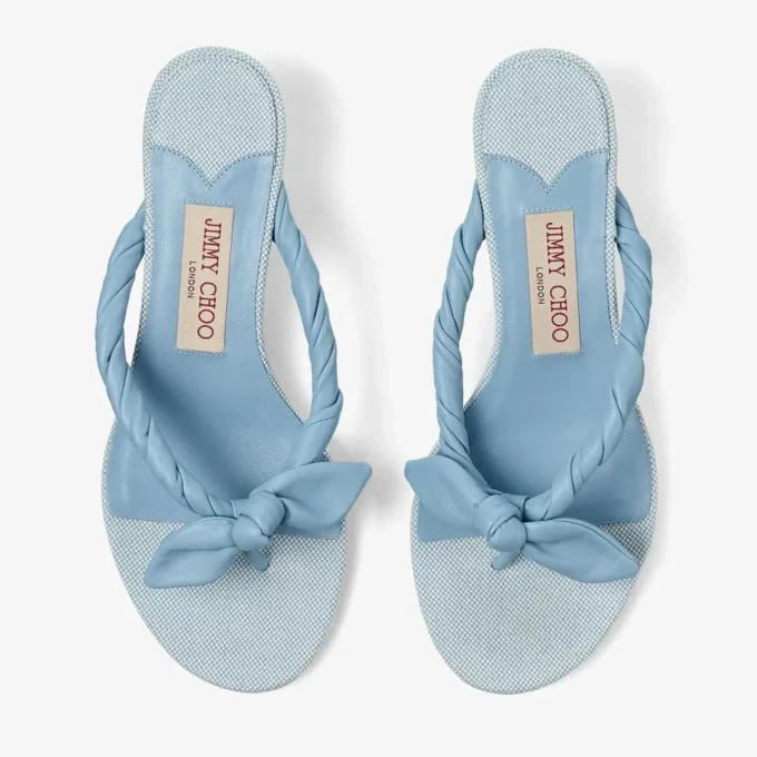 Sandalias tipo mule Liss 35 en azul Riviera, mezcla de piel suave tipo guante y lona moteada, con lazo de piel napa Sandalias tipo mule Liss 35 en azul Riviera, mezcla de piel suave tipo guante y lona moteada, con lazo de piel napa