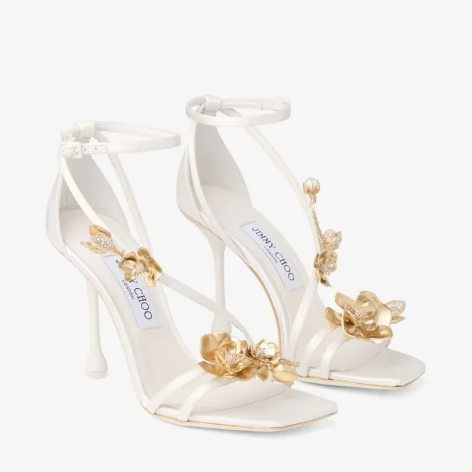 Sandalias Zea 95 con flores de satén marfil Sandalias Zea 95 con flores de satén marfil