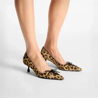 Scarlett 50 Zapatos de salón de potro con estampado de leopardo natural Scarlett 50 Zapatos de salón de potro con estampado de leopardo natural
