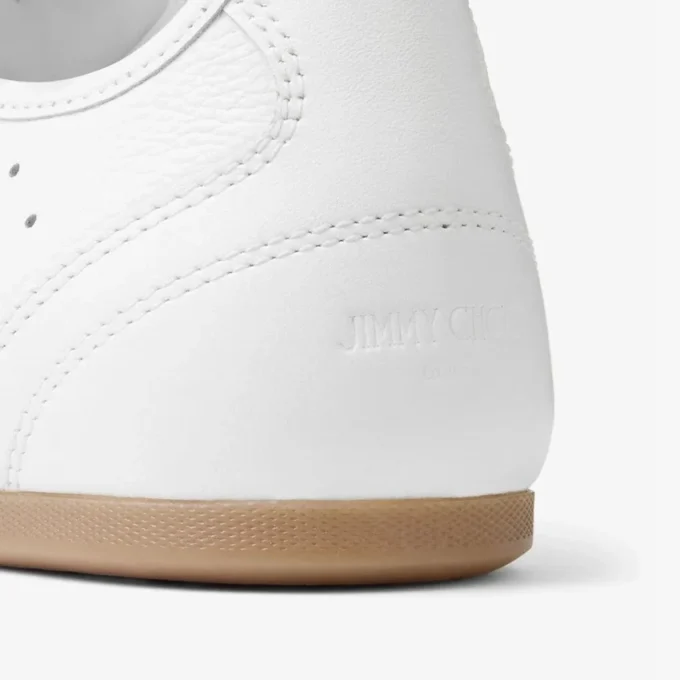 Zapatillas bajas «Sunny F» en combinación de piel blanca y color goma Zapatillas bajas «Sunny F» en combinación de piel blanca y color goma