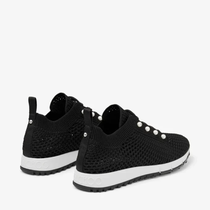 Zapatillas bajas Veles de punto de ganchillo negro con perlas Zapatillas bajas Veles de punto de ganchillo negro con perlas