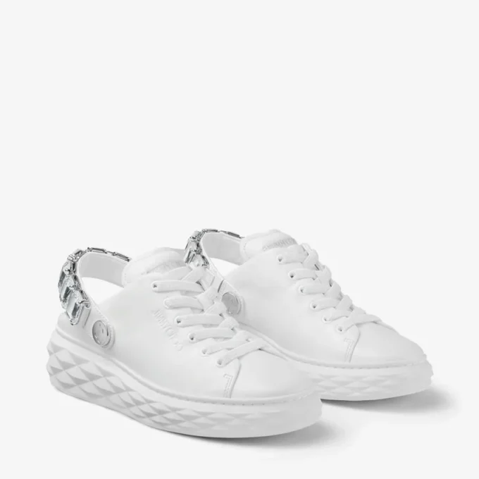 Zapatillas tipo mocasín Diamond Sling de napa blanca con correa de cristales