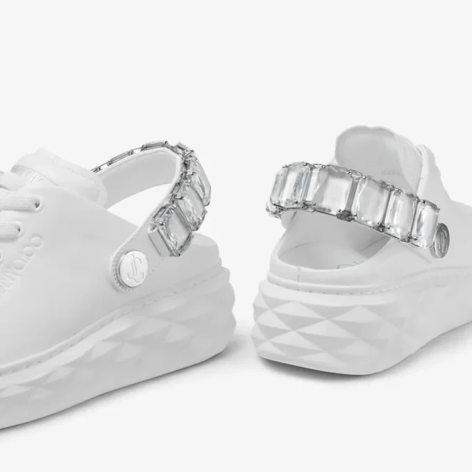 Zapatillas tipo mocasín Diamond Sling de napa blanca con correa de cristales