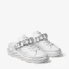 Zapatillas tipo mocasín Diamond Sling de napa blanca con correa de cristales