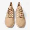 Zapatillas Veles de punto de cachemira melange color chai con botones de perla