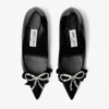 Zapatos de salón Auria 70 negros en piel spazzolato suave con lazo de terciopelo y cristales