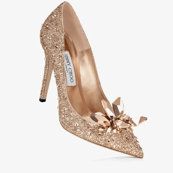 Zapatos de salón Avril con puntera puntiaguda y cubiertos de cristales en oro rosa