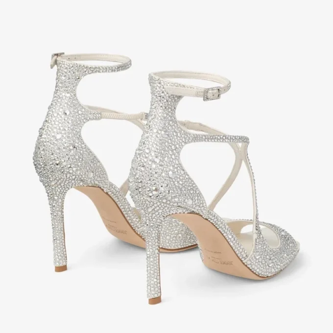 Zapatos de salón Azia 95 de satén marfil con adornos de cristales