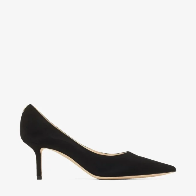 Zapatos de salón de punta afilada Love 65 en ante negro con emblema Jc Zapatos de salón de punta afilada Love 65 en ante negro con emblema Jc
