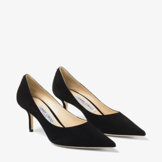 Zapatos de salón de punta afilada Love 65 en ante negro con emblema Jc