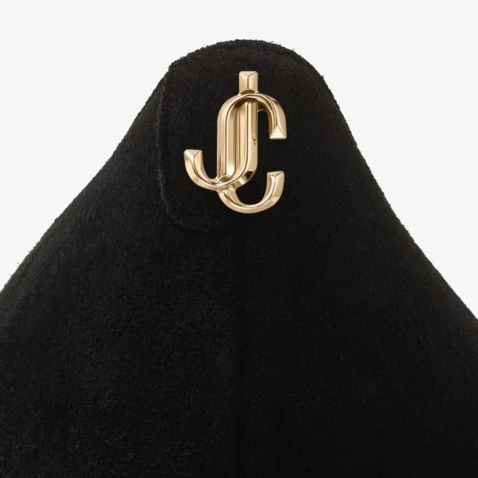 Zapatos de salón de punta afilada Love 65 en ante negro con emblema Jc Zapatos de salón de punta afilada Love 65 en ante negro con emblema Jc