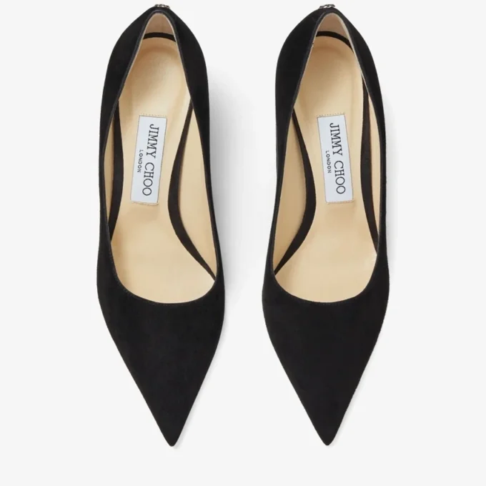 Zapatos de salón de punta afilada Love 85 de ante negro con emblema JC