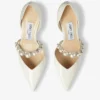 Zapatos de salón de punta Aurelie 65 en charol color latte con adornos de perlas Zapatos de salón de punta Aurelie 65 en charol color latte con adornos de perlas
