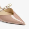Zapatos de salón de punta Aurelie 65 en charol rosa ballet con adorno de perlas