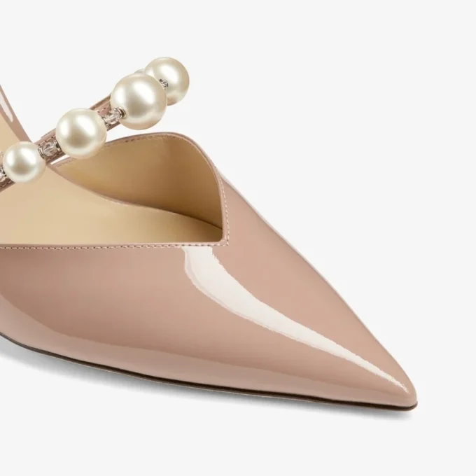Zapatos de salón de punta Aurelie 65 en charol rosa ballet con adorno de perlas