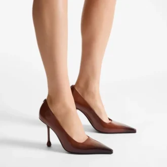 Zapatos de salón Ixia 95 de piel spazzolato con acabado rociado color coñac