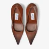 Zapatos de salón Ixia 95 de piel spazzolato con acabado rociado color coñac