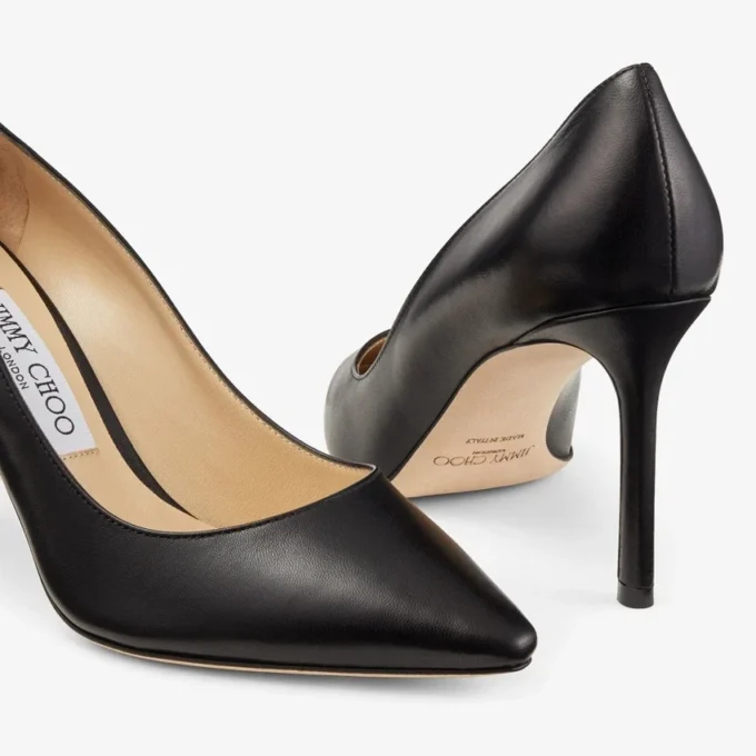 Zapatos de salón Romy 85 de piel de cabritilla negra con punta afilada Zapatos de salón Romy 85 de piel de cabritilla negra con punta afilada