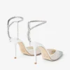 Zapatos de salón Saeda 100 con malla blanca y cristales Zapatos de salón Saeda 100 con malla blanca y cristales
